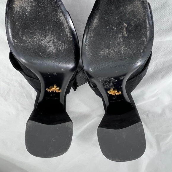PRADA MILANO BLACK SUEDE CHUNKY HEEL SANDAL BLACK SIZE 37 EUR SIZE 6.5 US - Picture 5 of 16